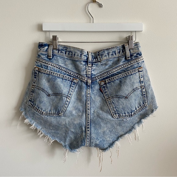 Vintage Acid Wash Levi 501 Denim Shorts - Picture 3 of 11